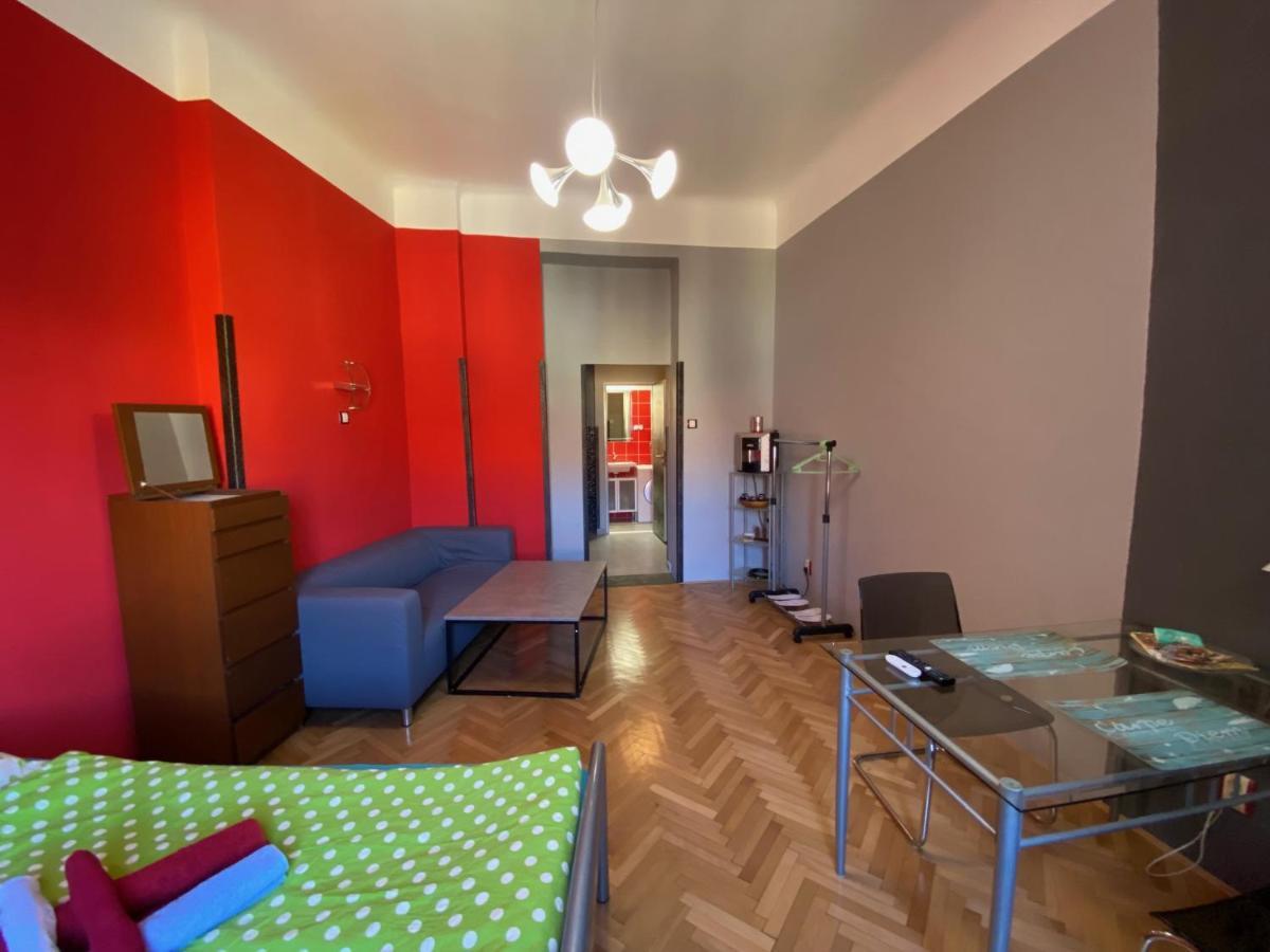 Apartment B42 Bed And Cafe Praha Exteriér fotografie